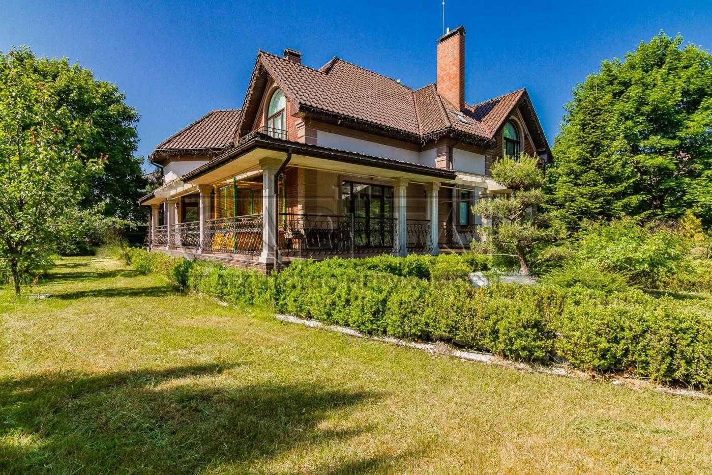 Шикарный дом в Zoloche, 380 кв.м, Бассейн, Баня, Пляж, Гостевой Дом
