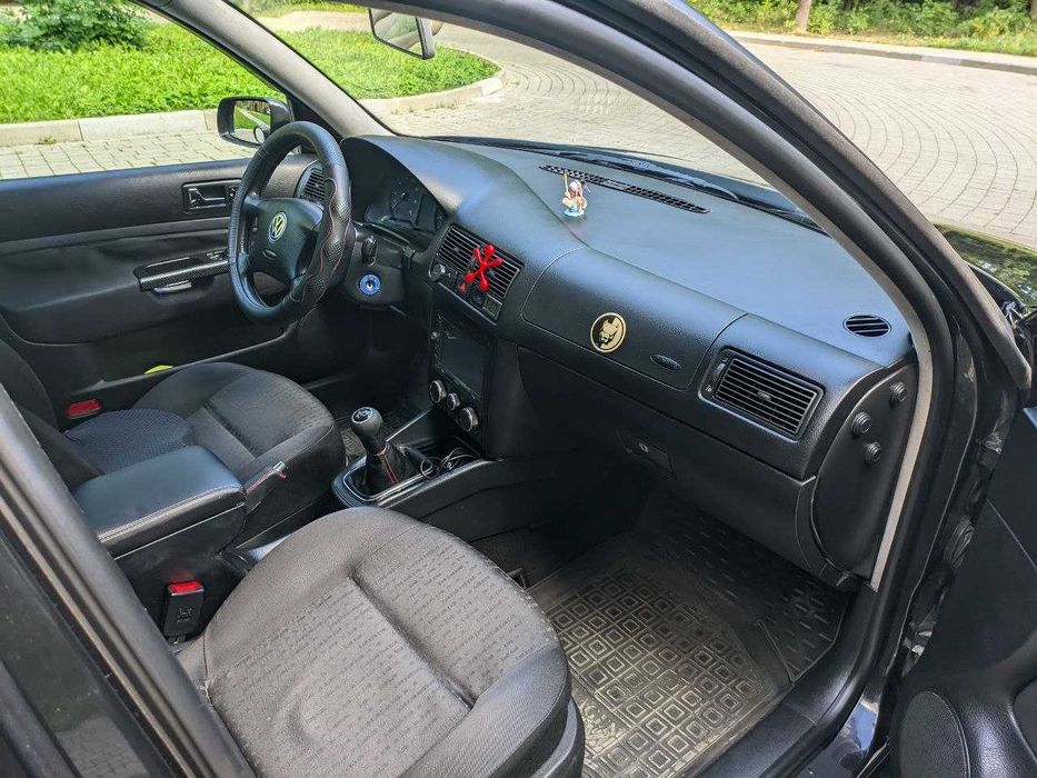 volkswagen golf 4