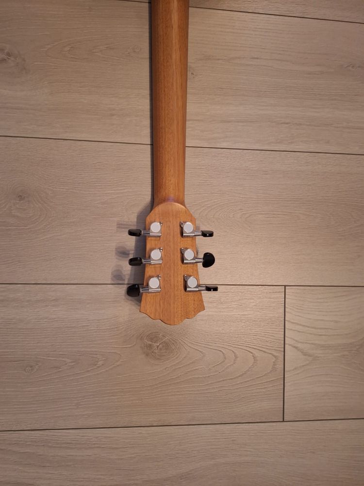 Gitara akustyczna Washburn AGM5K-A