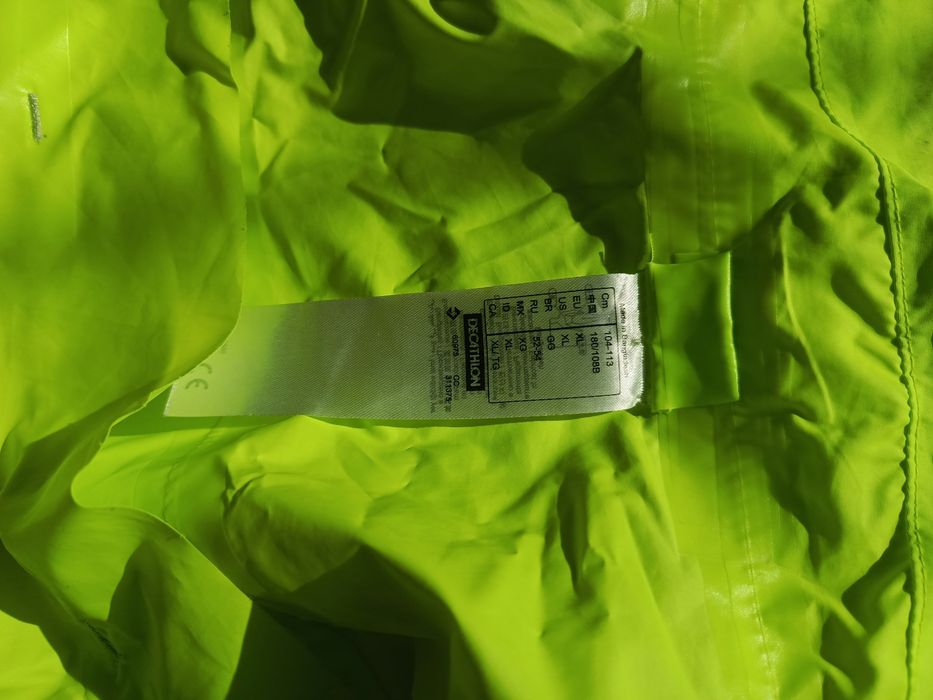 Kurtka wiatrówka sportowa Triban na łódź żagle rower