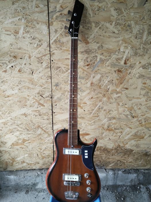 Бас гітара Урал 510