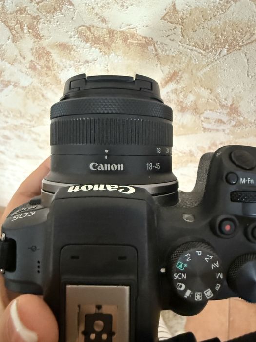 фотоапарат Canon EOS R10 + RF-S 18-45mm IS STM (Kit)