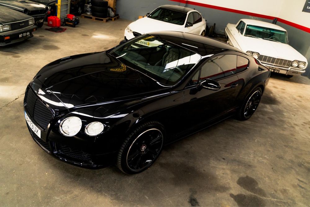 Bentley Continental GT - V8