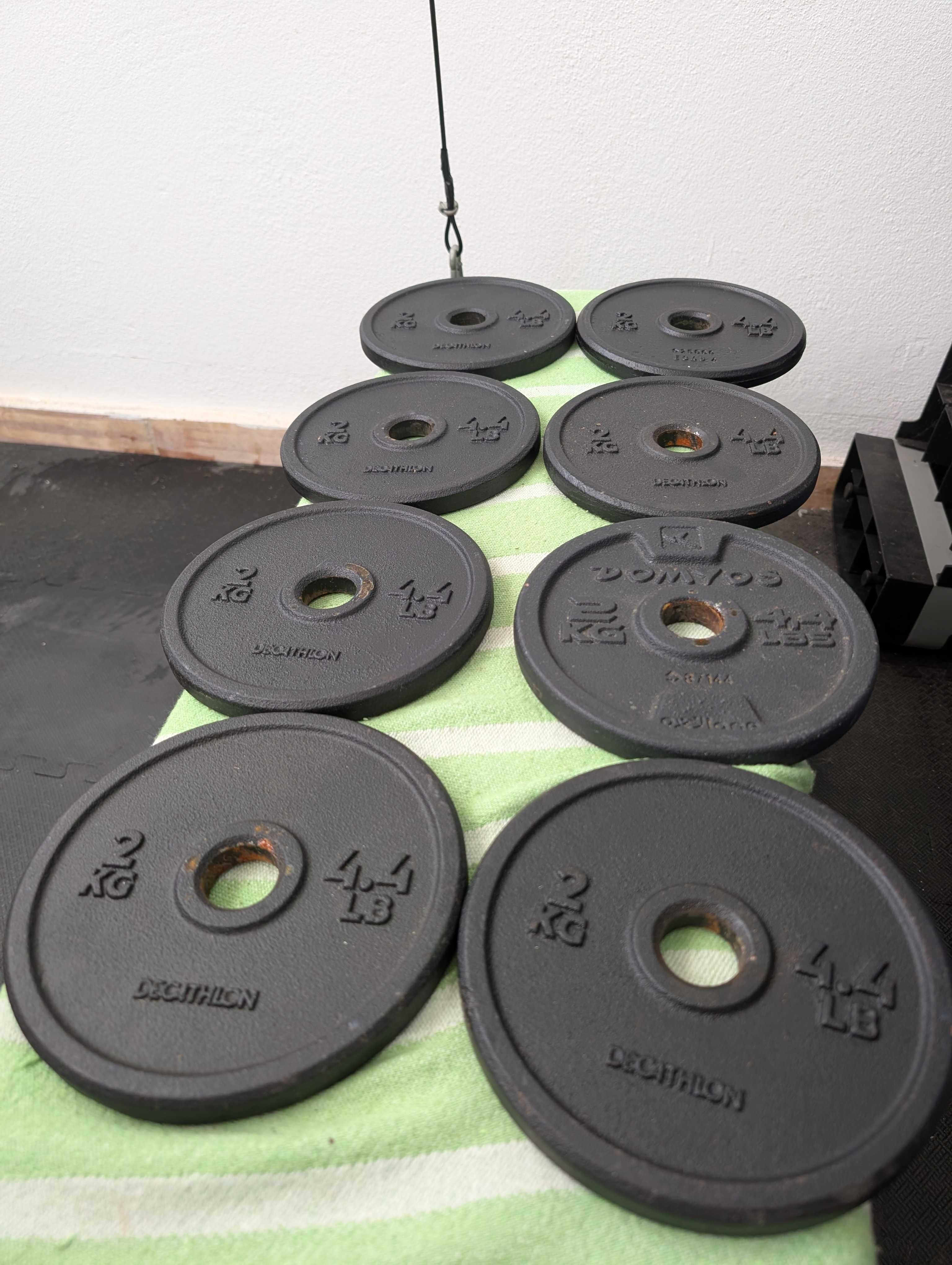 Pesos de musculação (8x unidades de 2kg)