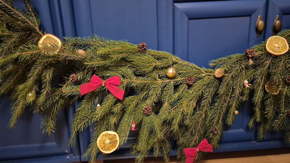 Girlanda ozdoba żywy naturalny świerk