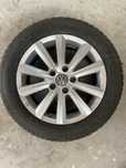 Koła zimowe VW (T5) z oponami Dunlop Sport 3D 215/60R17 stan bdb