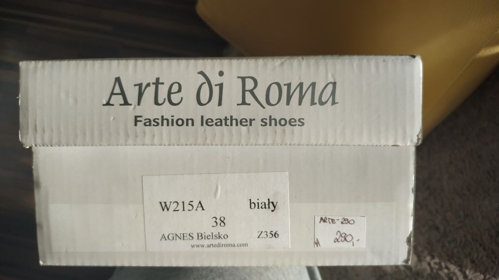 Buty do ślubu ślubne białe do sukni ślubnej ze skóry Arte di Roma