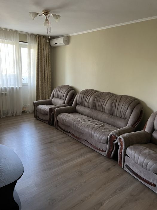 Здам 2 кім кв. Жд. Авто. Вок. . По добово. По годинно.