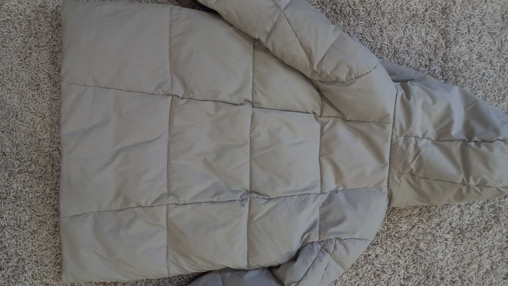 Продам нову жіночу зимову куртку.