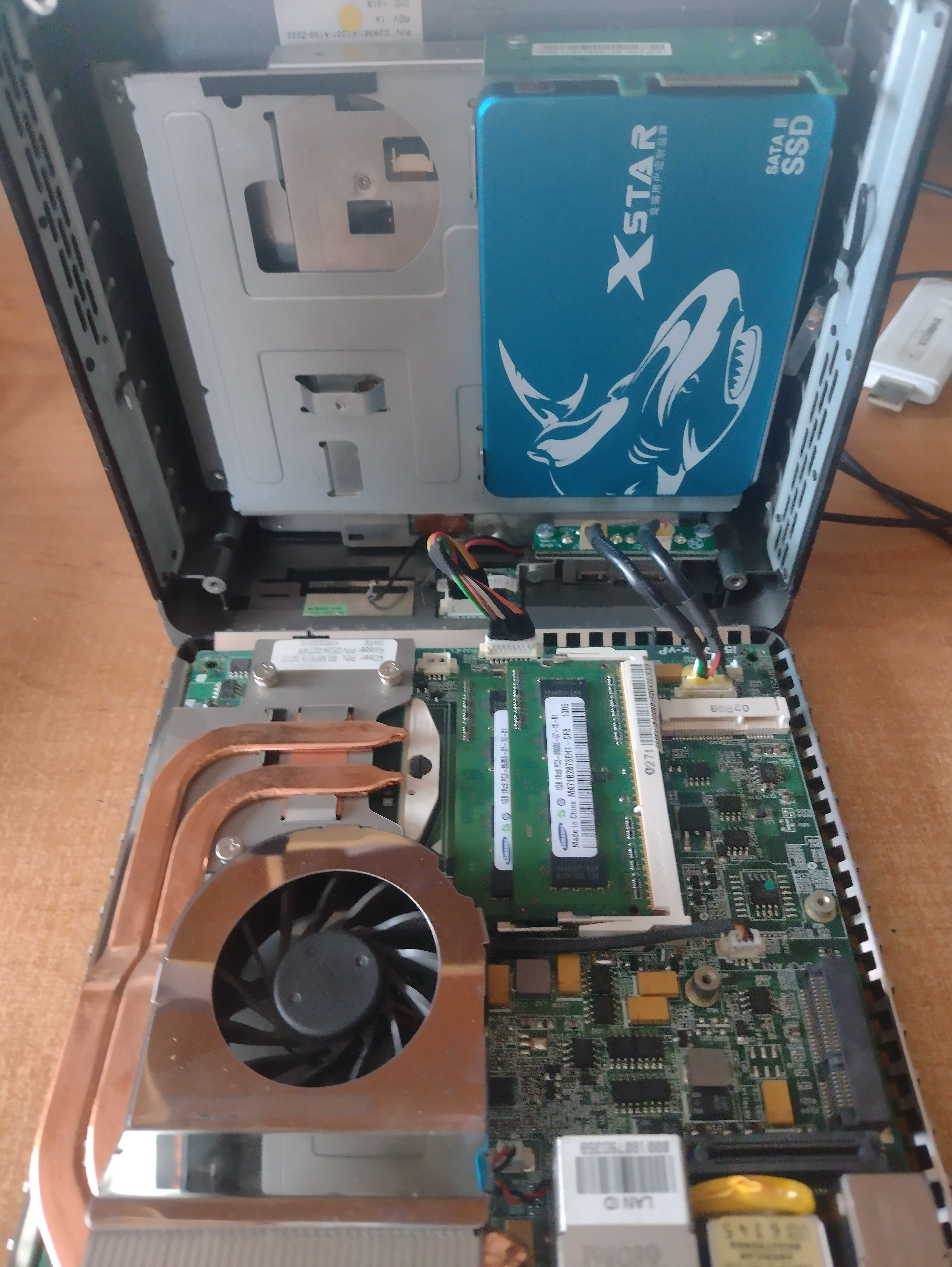 Mini PC Fujitsu esprimo Q9000