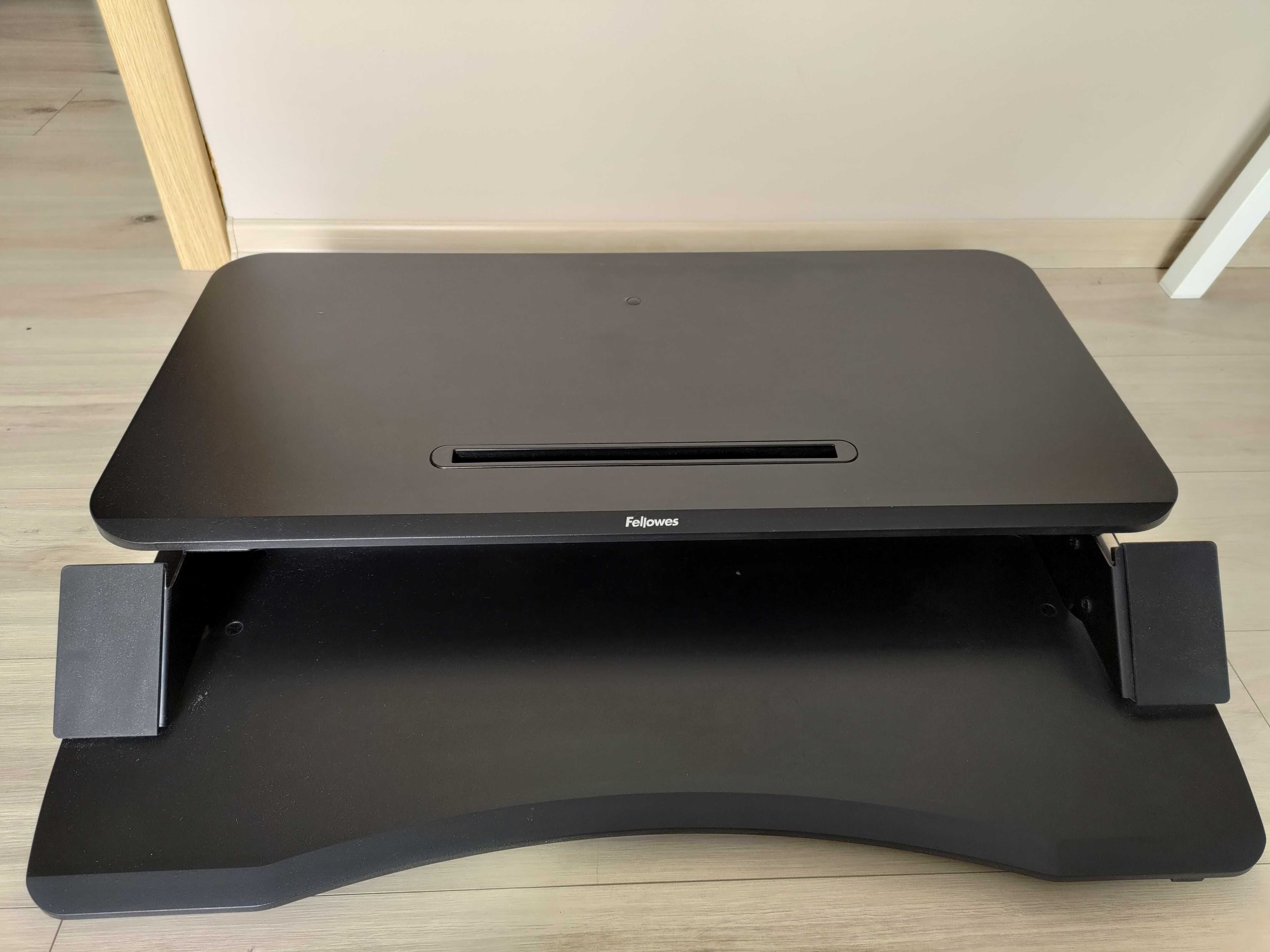 Fellowes Sit-Stand Lotus™ LT