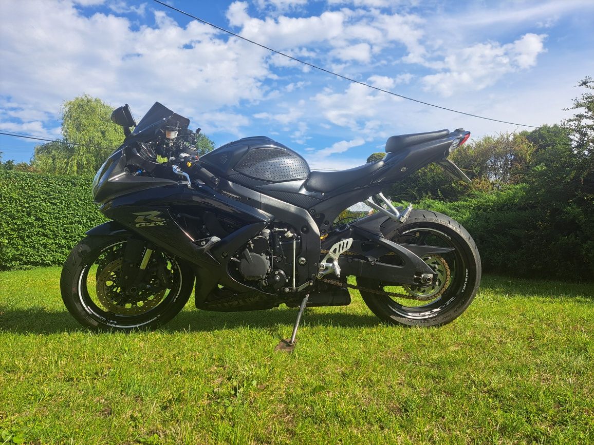 Suzuki gsxr 750 k8