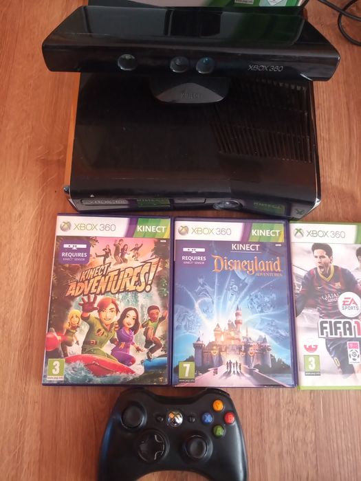 Xbox 360 Kinect dysk 250 GB gry pad