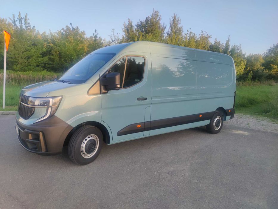 Wypożyczalnia/Wynajem busa dostawczego Renault Master L3h2