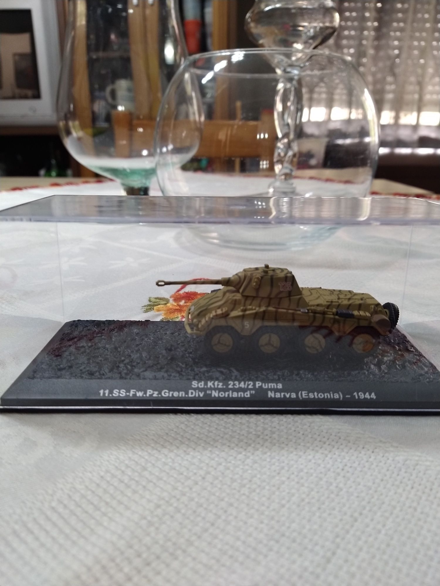 Miniatura Carro Coleção "Os mais extraordinários carros de combate"