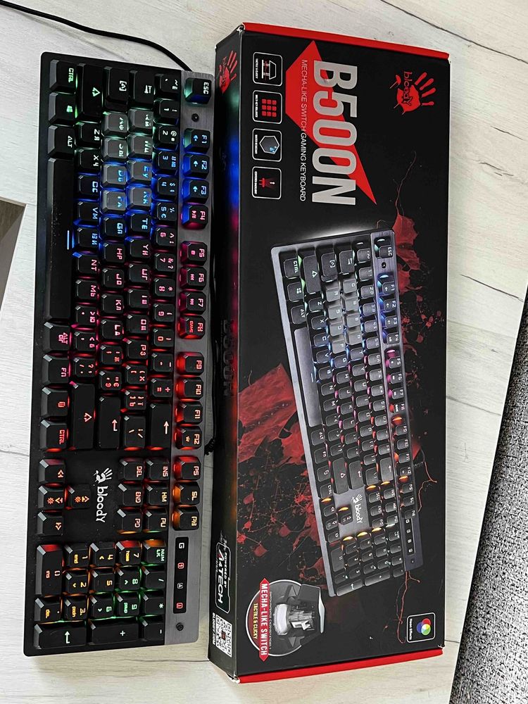 Дротова клавіатура А4Tech BloodyB500N