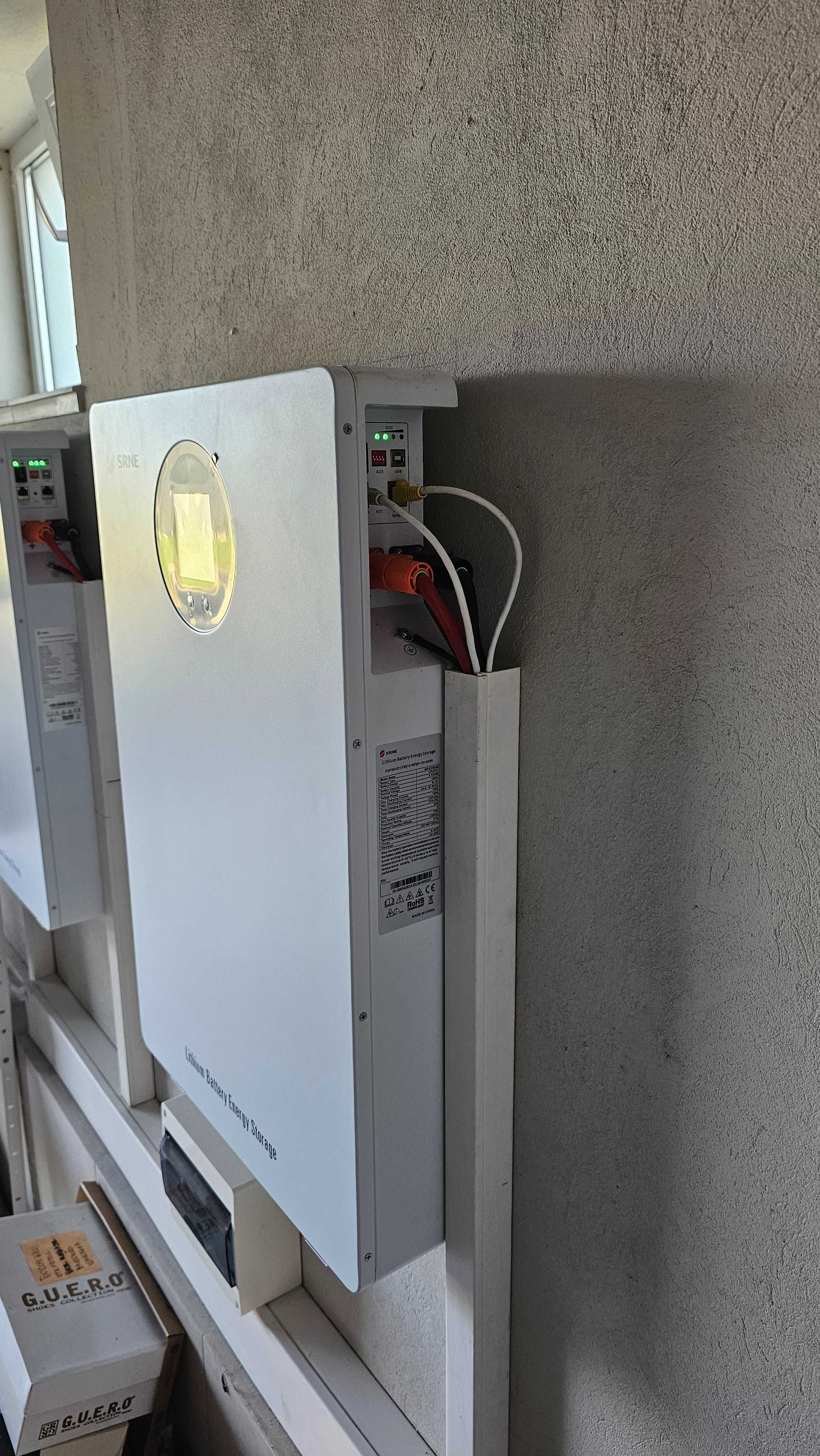 Дві батареї SRNE EOS05B по 5 kWh
