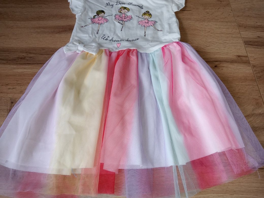 Sukieneczka dla dziewczynki 2-3 latka