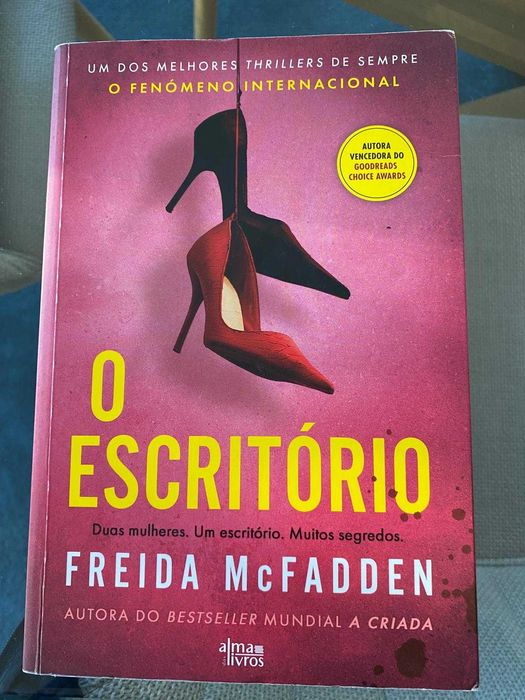 Livro O Escritório de Freida McFadden