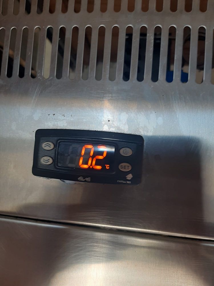 Camâra ou armario frigorifico em inox