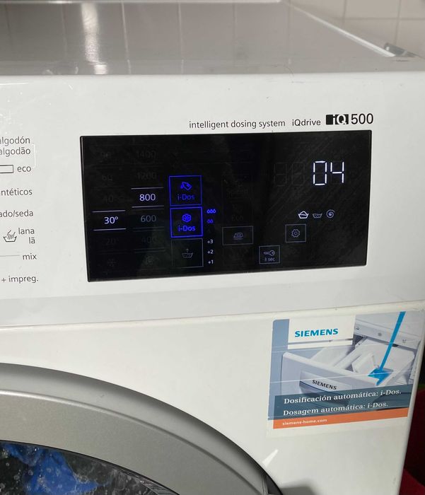 Máquina de Lavar Roupa SIEMENS IQ500 - Usada