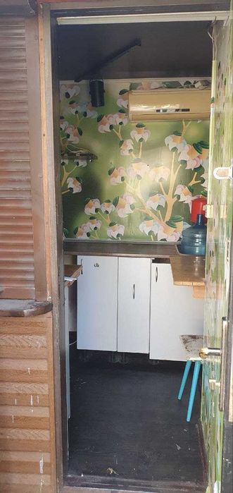 Продам кіоск по вул Монастирській