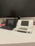 Nintendo DSi (Preta e Branca)
