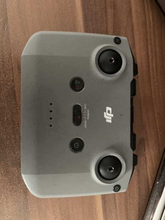 Pilot kontroler DJI RC231 do drona