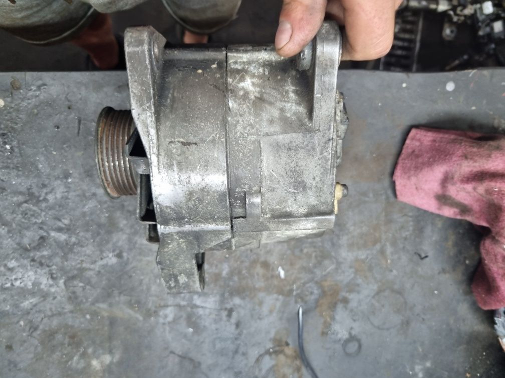 Alternator Audi a6 c4 2.5 tdi