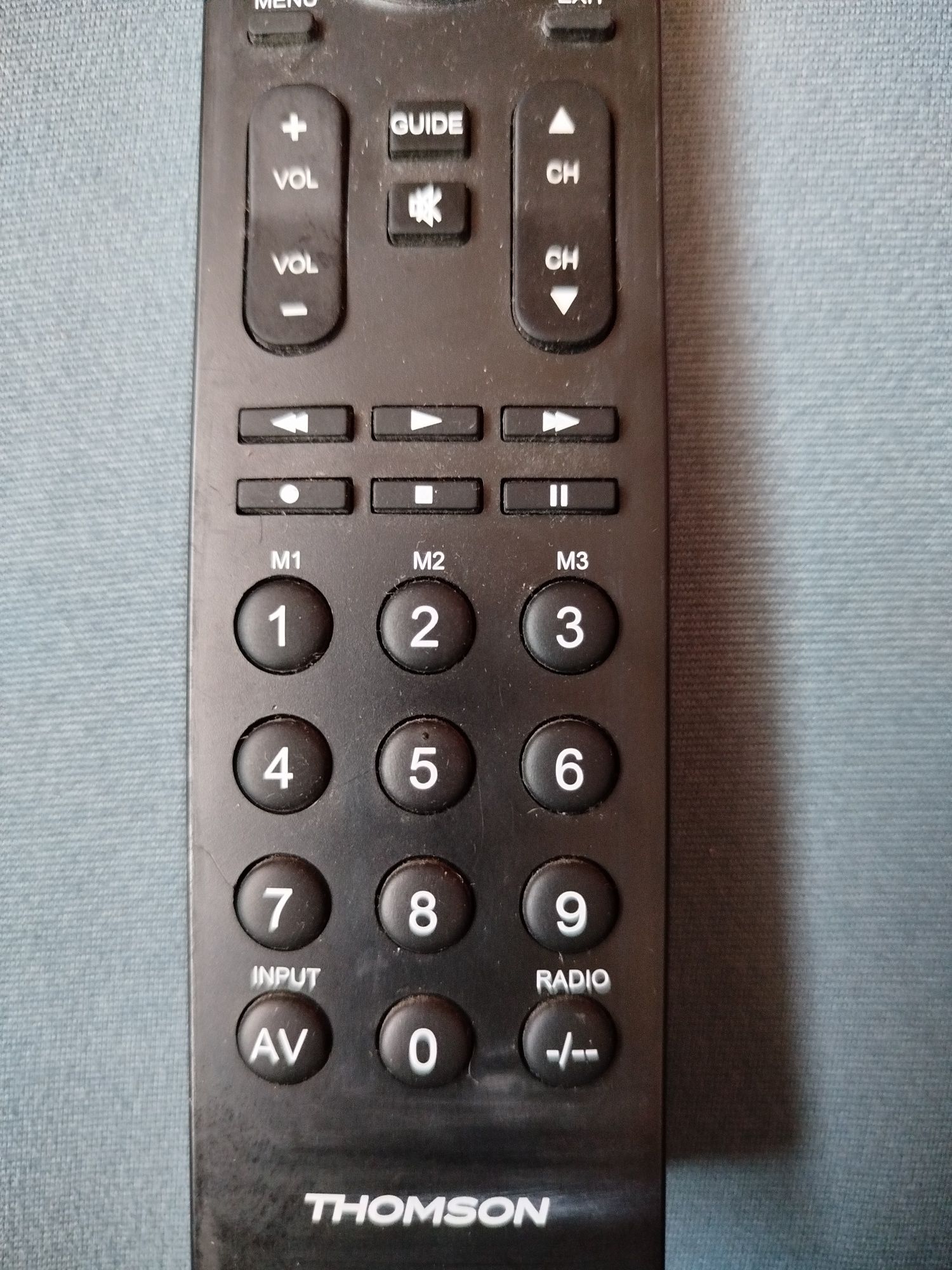 Pilot do telewizora Thompson używany