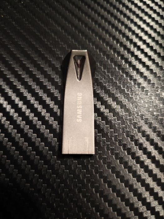 Pendrive 256gb USB 3.1 metalowy jak nowy
