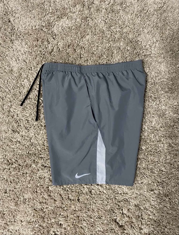 Мужская форма nike dri fit M серая( футболка+шорты)
