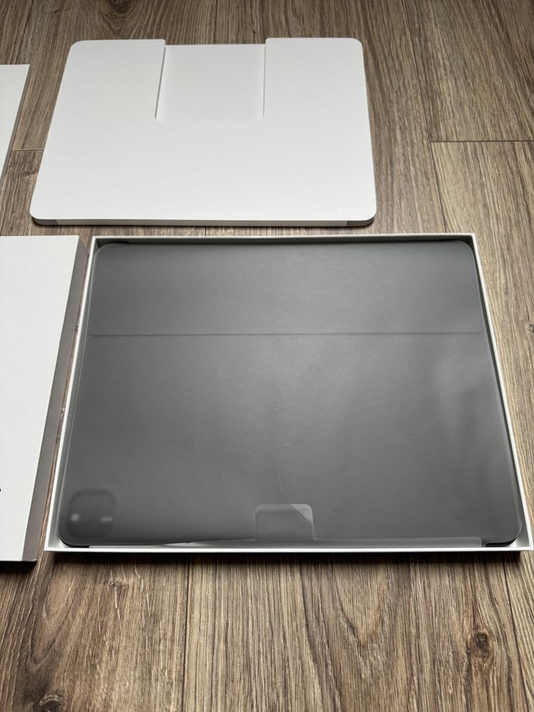 Faktura VAT 23% Klawiatura iPad Apple Smart Keyboard Folio 12,9"