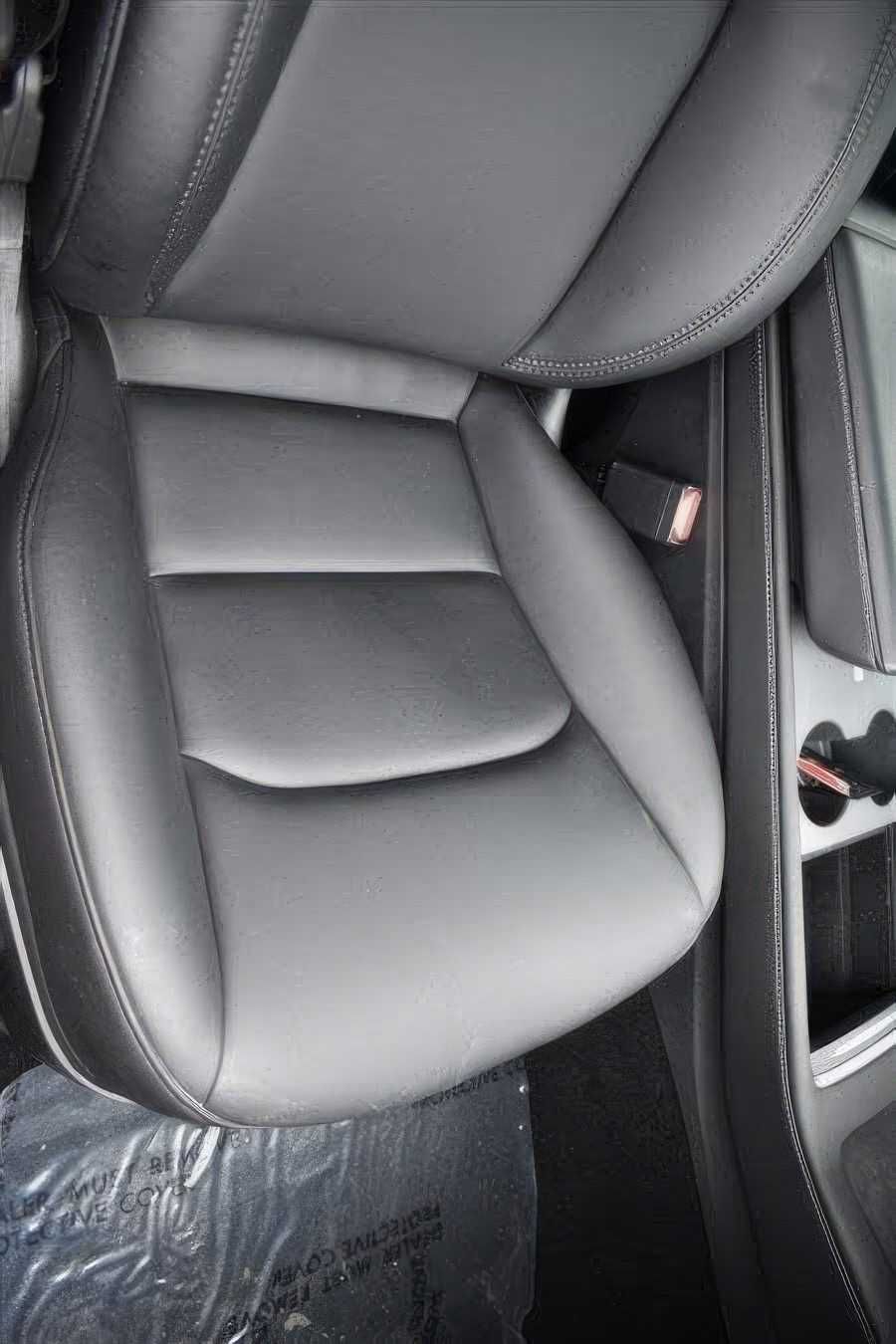 Tesla Model 3  2023