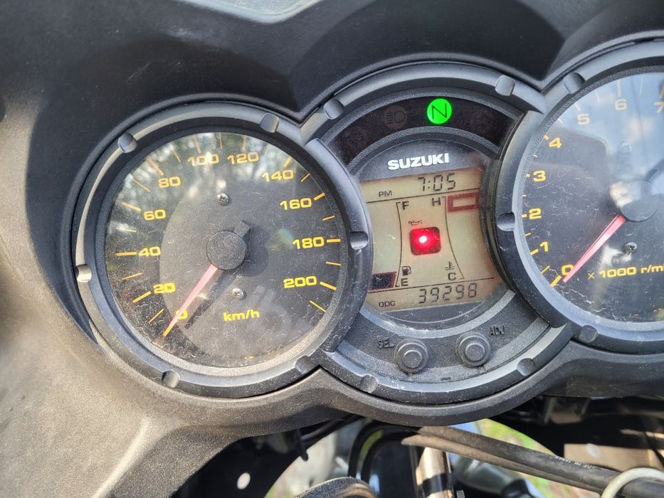 Suzuki V-strom 650 sprzedam lub zamienie