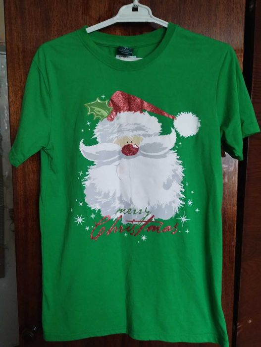 Футболка Новорічна.Розмір 48. Котон.