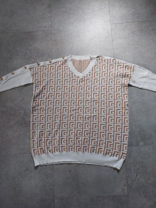 Sweter damski oversize