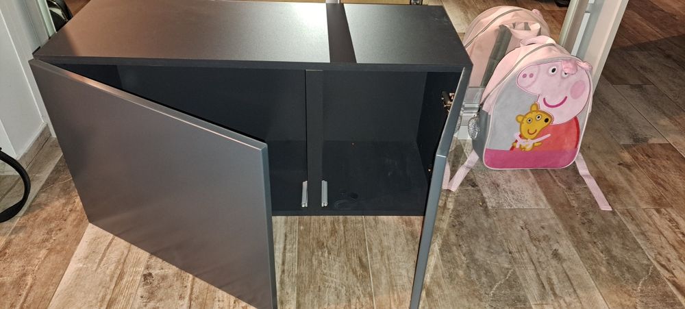 Szafka / Półka - seria mokko zamykana na dotyk.