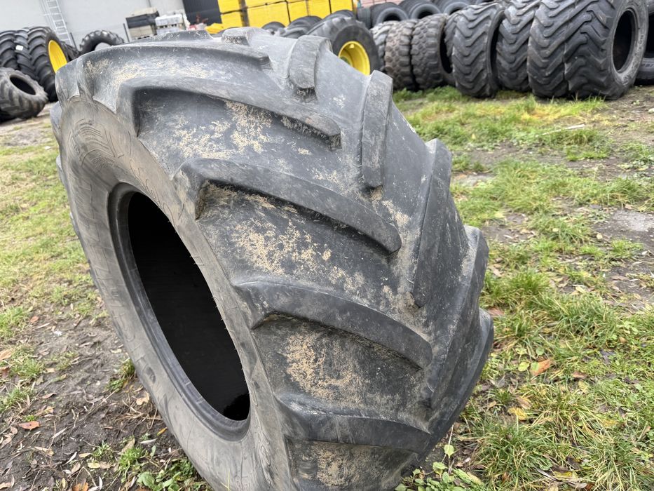 Opona 600/65R28 Michelin