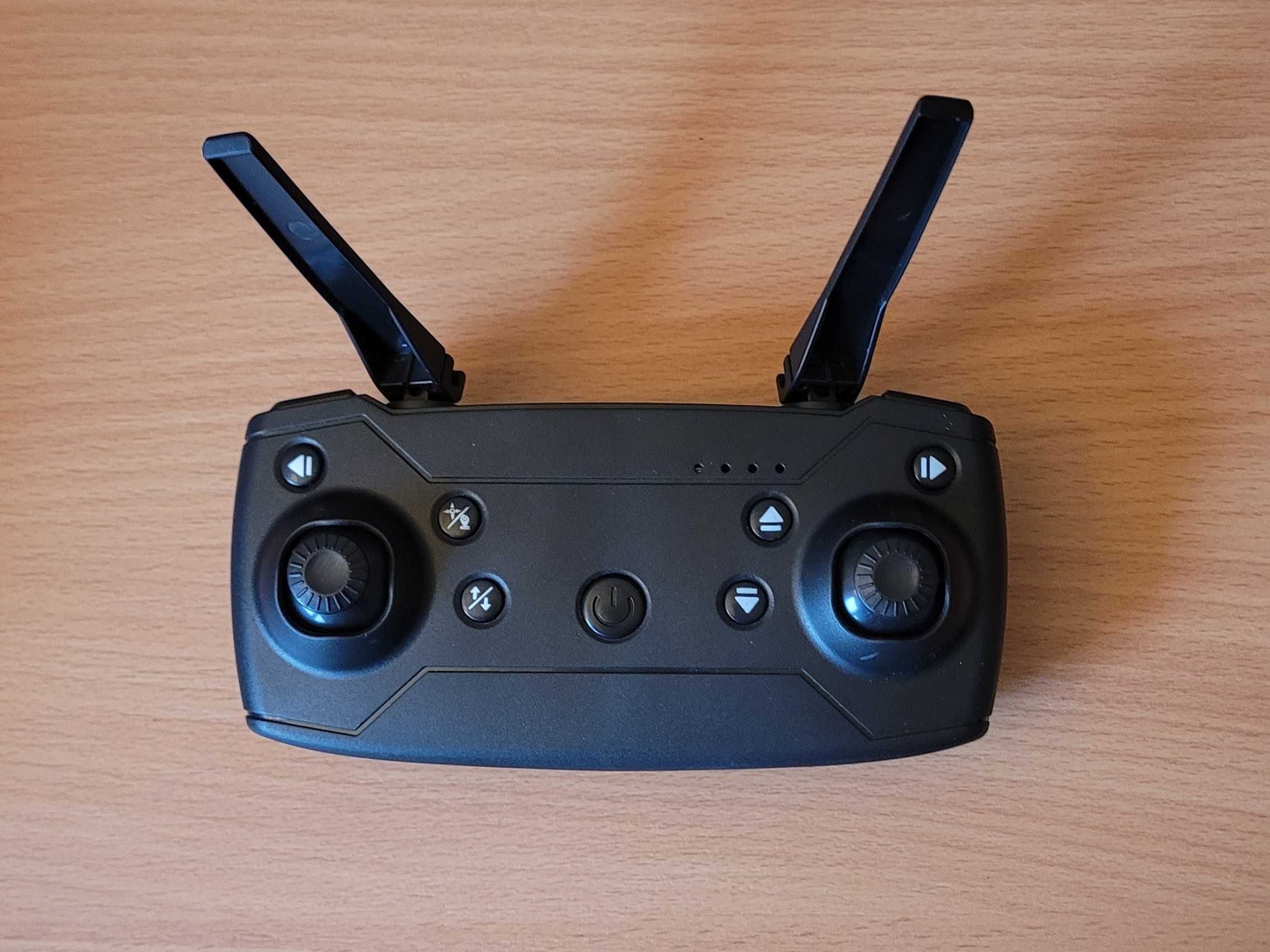 Dron z kamerą FPV 4k E-58 WiFi – gotowy do lotu (RTF)