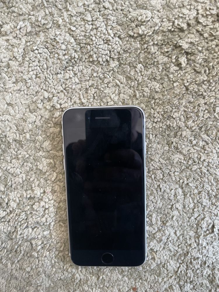 Iphone SE 128GB 2022 aceito troca por algo do meu interesse