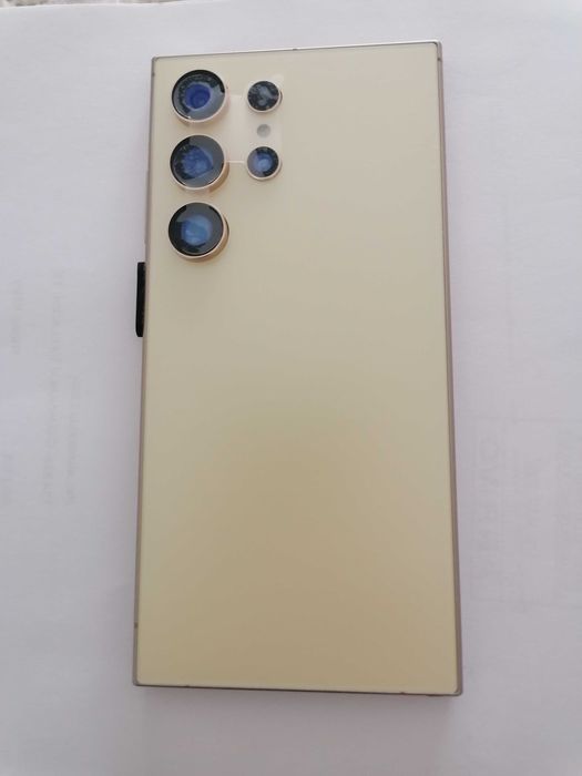 Смартфон S25 Ultra, як новий