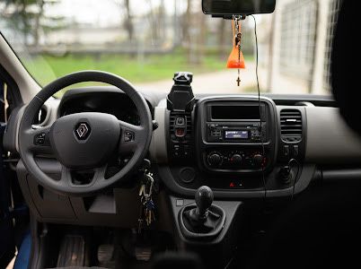 Kierowca na wesele_Transport na lotnisko_Bus 9os Kraków i okolice