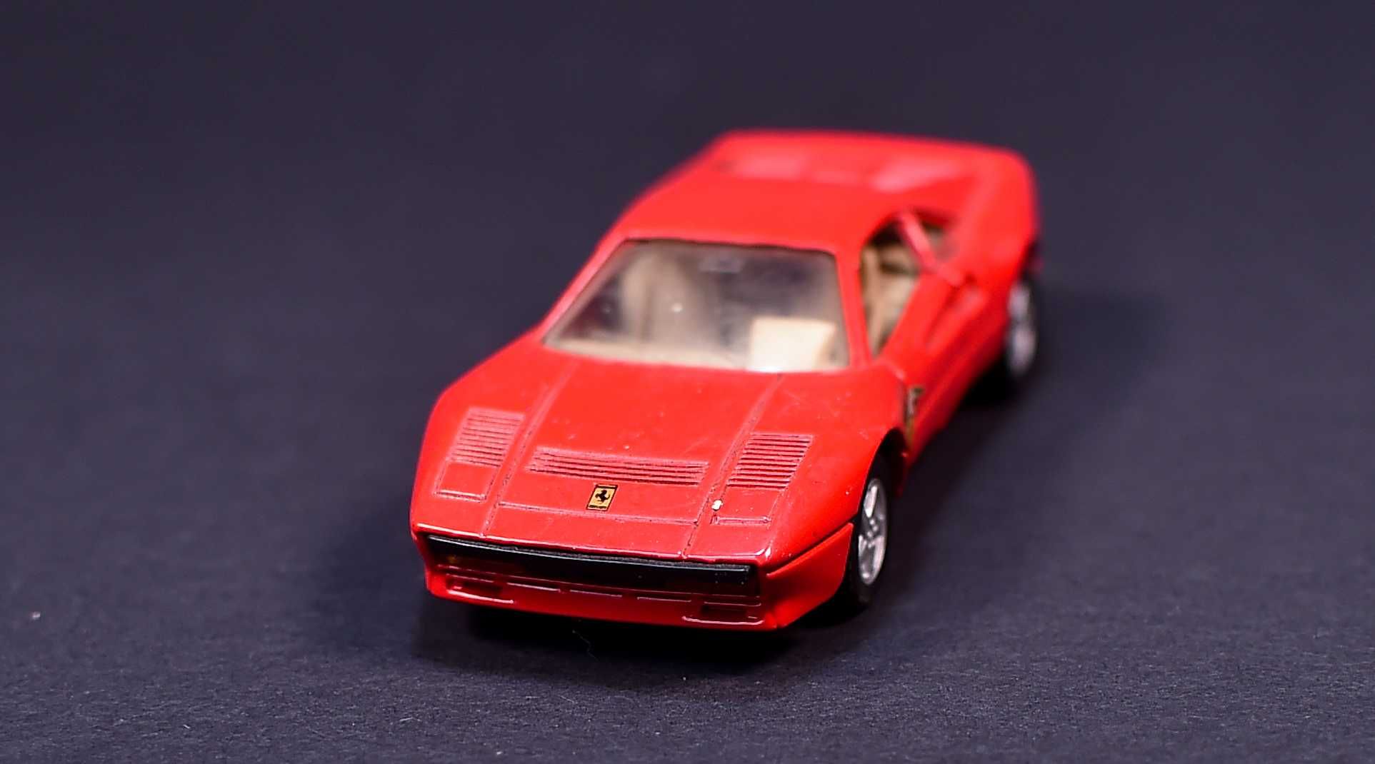 Samochodzik # Ferrari  288GTO Scale 1/36 Maisto