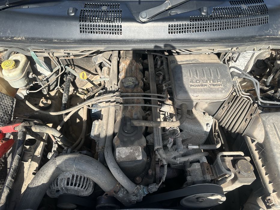 Jeep Grand Cherokee silnik 4.0 Ltd 2004r,Anglik z kluczykami