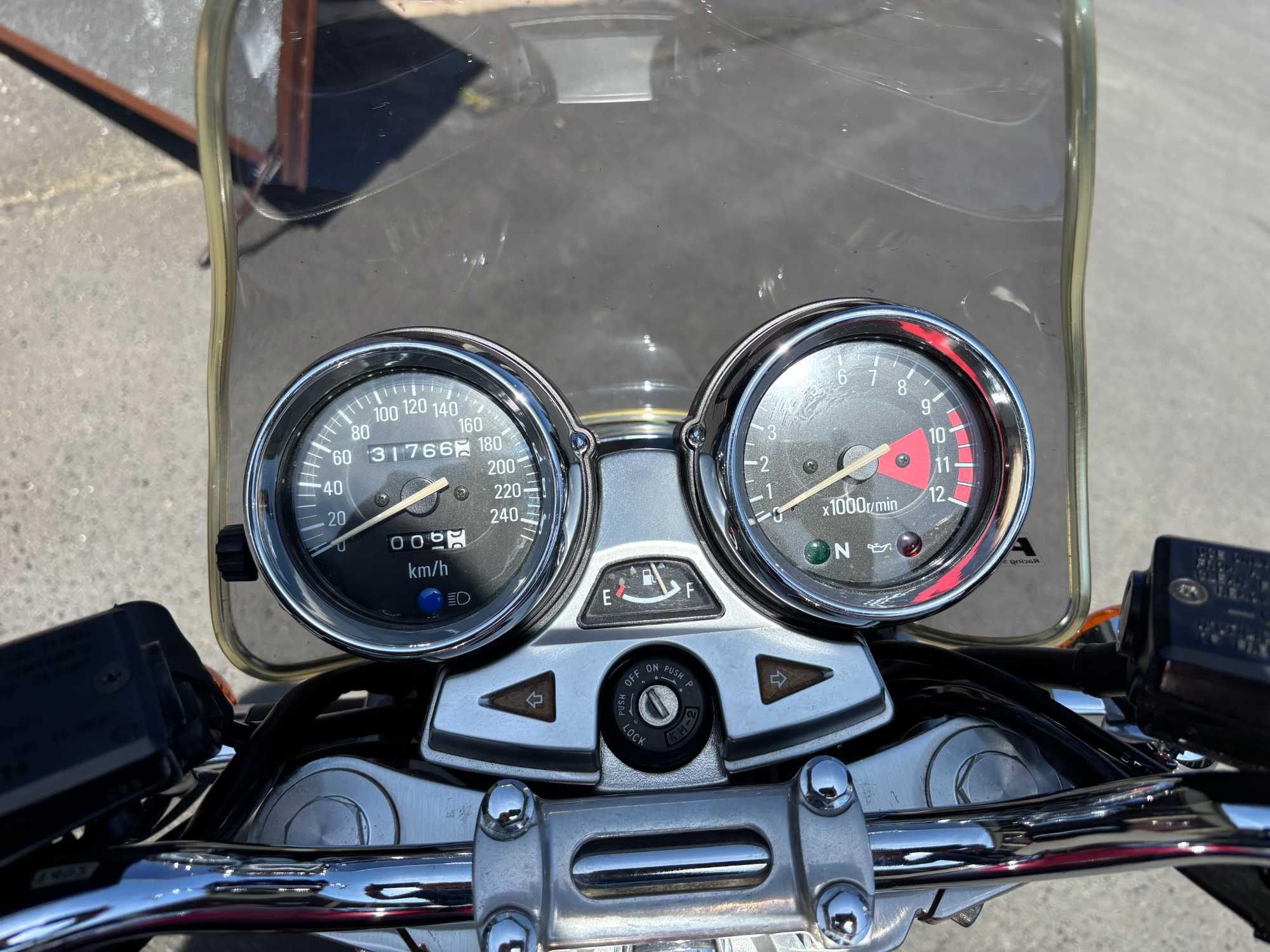 Kawasaki ZEPHYR 1100