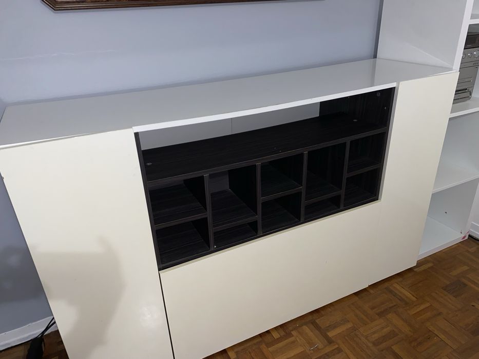 Aparador branco de sala/cozinha