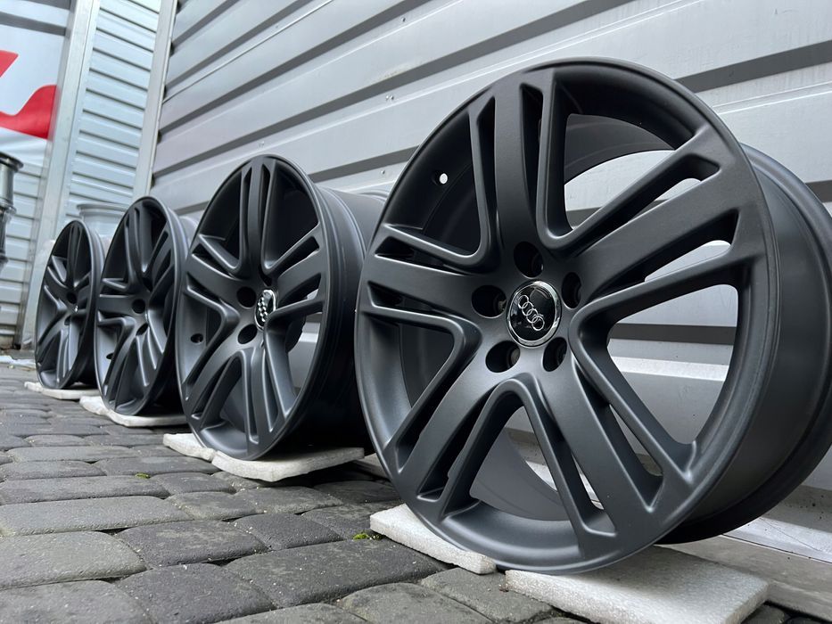 NOWE Oryginalne Felgi Audi 18 A3 A4 A6 A8 Q3 TT