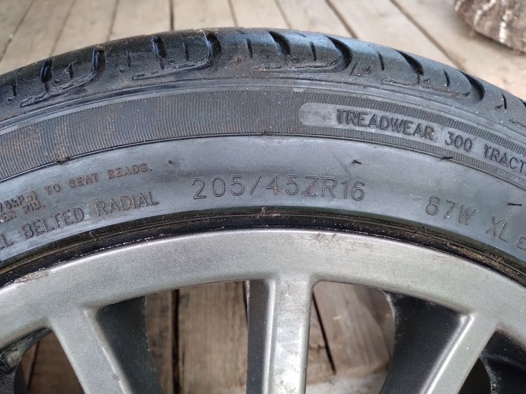 Alufelgi i opony 205/45R16