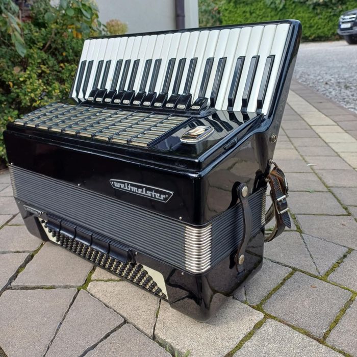 Akordeon Weltmeister 120 basow